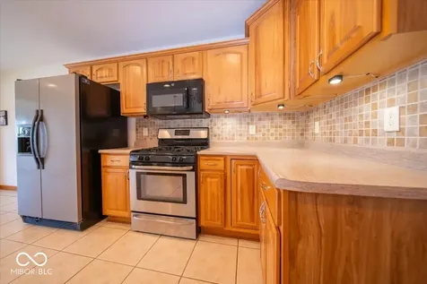4838 W Cedar Creek Place New Palestine IN 46163