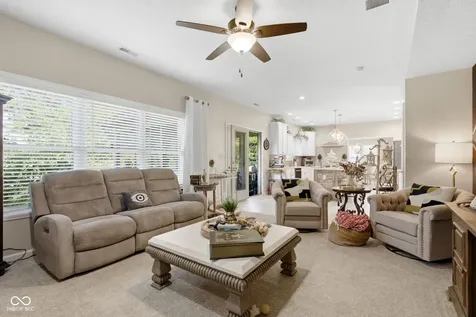 6054 Easy Lane Indianapolis IN 46259