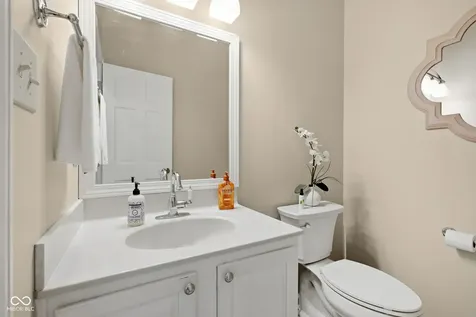 6054 Easy Lane Indianapolis IN 46259
