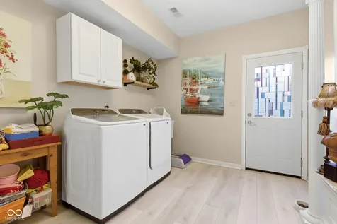 6054 Easy Lane Indianapolis IN 46259