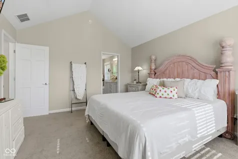 6054 Easy Lane Indianapolis IN 46259