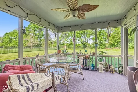 6054 Easy Lane Indianapolis IN 46259