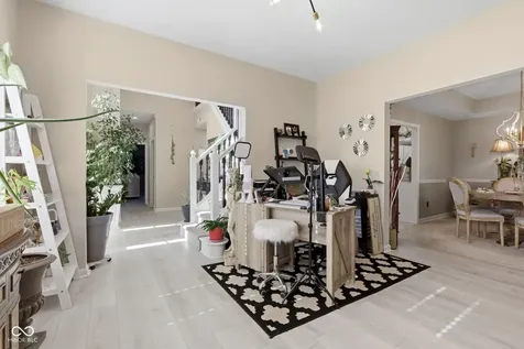 6054 Easy Lane Indianapolis IN 46259