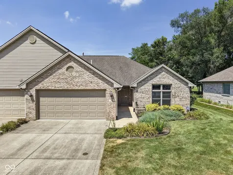 706 Paris Drive Franklin IN 46131