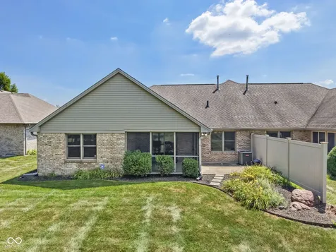 706 Paris Drive Franklin IN 46131