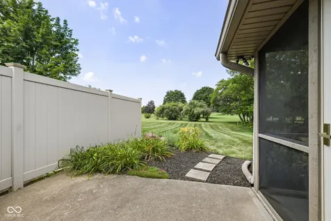 706 Paris Drive Franklin IN 46131