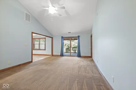 706 Paris Drive Franklin IN 46131