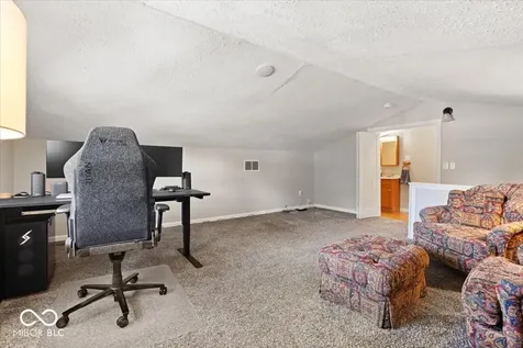 105 Aspen Way Noblesville IN 46062