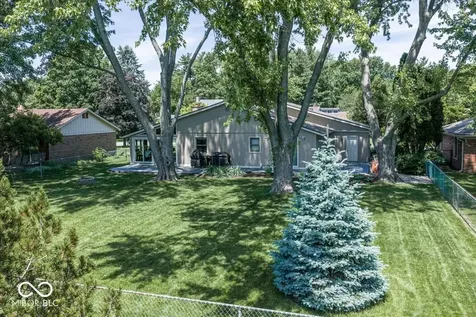 105 Aspen Way Noblesville IN 46062