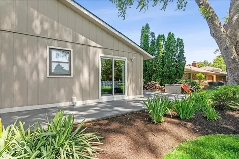 105 Aspen Way Noblesville IN 46062