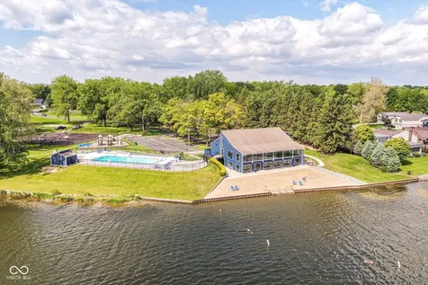 105 Aspen Way Noblesville IN 46062