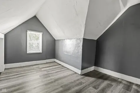 1906 Charles Street Indianapolis IN 46225