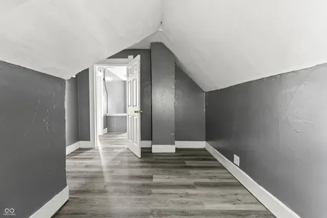 1906 Charles Street Indianapolis IN 46225