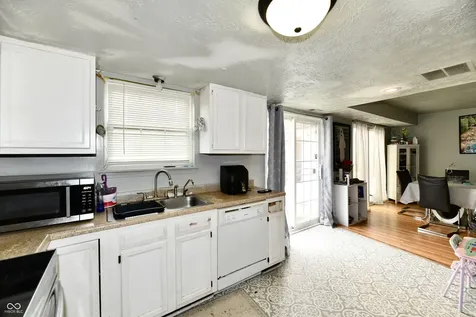 4538 Golden Meadow Court Indianapolis IN 46254