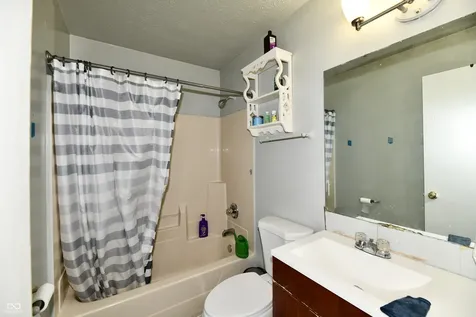 4538 Golden Meadow Court Indianapolis IN 46254