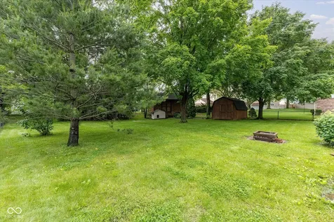 9066 Bakeway Drive Indianapolis IN 46231