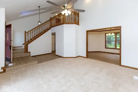 9066 Bakeway Drive Indianapolis IN 46231