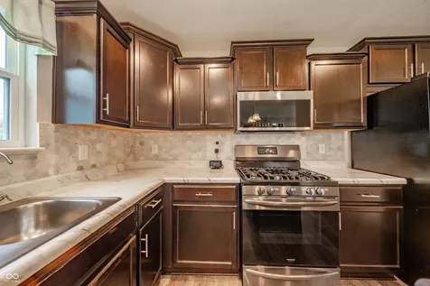 6552 Blackthorne Drive Pendleton IN 46064