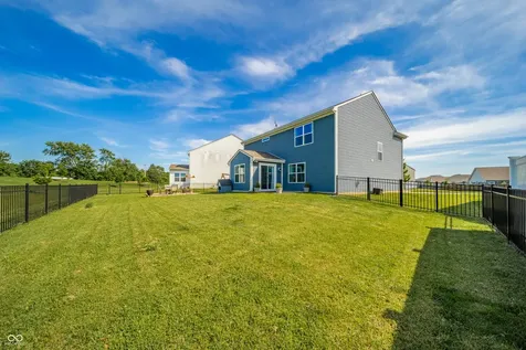 6552 Blackthorne Drive Pendleton IN 46064