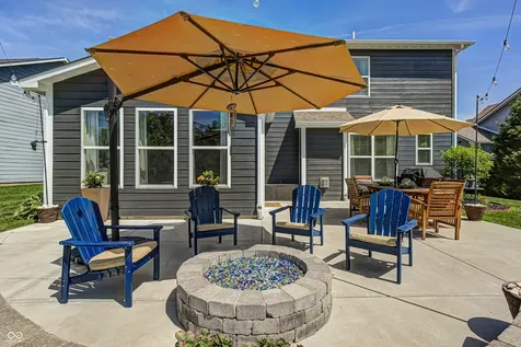 4311 Bexley Court Avon IN 46123