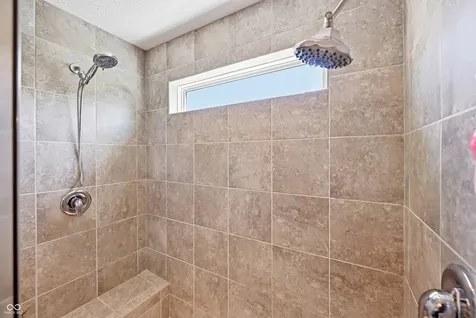 4311 Bexley Court Avon IN 46123