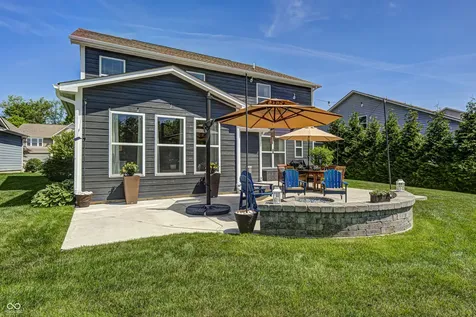 4311 Bexley Court Avon IN 46123