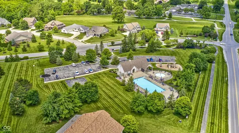 4311 Bexley Court Avon IN 46123