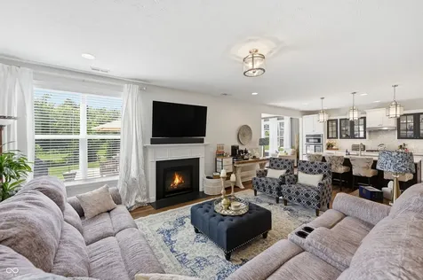 4311 Bexley Court Avon IN 46123