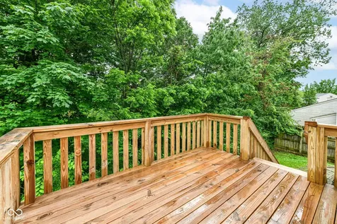 3907 Owster Lane Indianapolis IN 46237