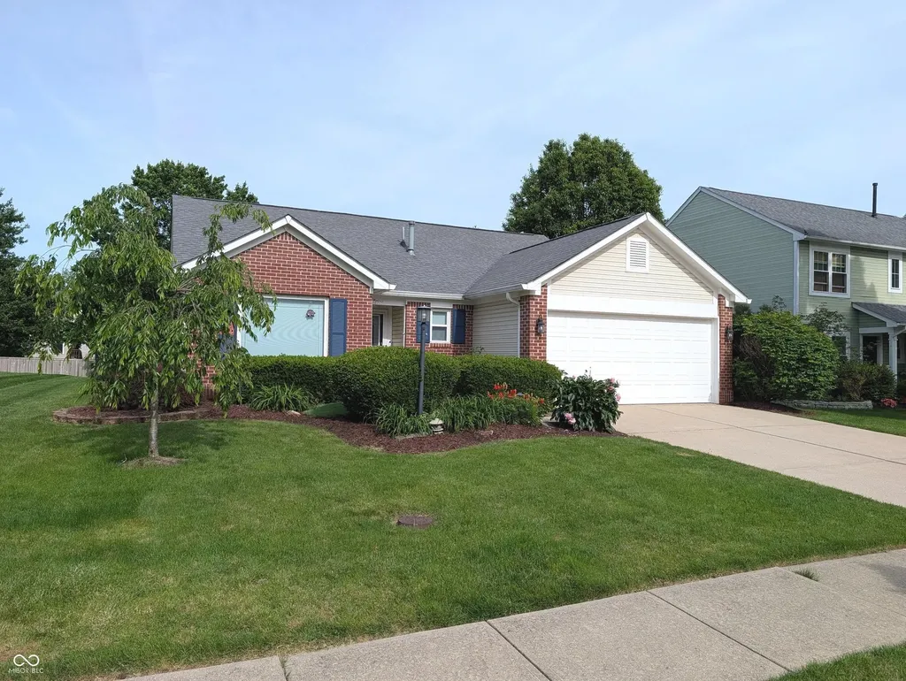 13877 Wabash Drive Fishers IN 46038