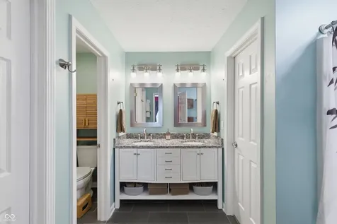 13877 Wabash Drive Fishers IN 46038