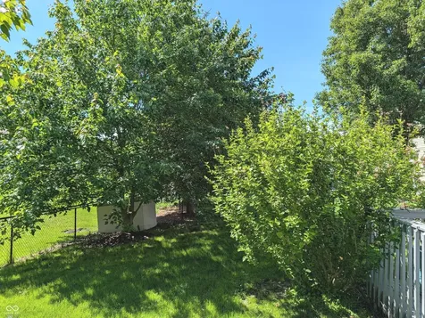 13877 Wabash Drive Fishers IN 46038