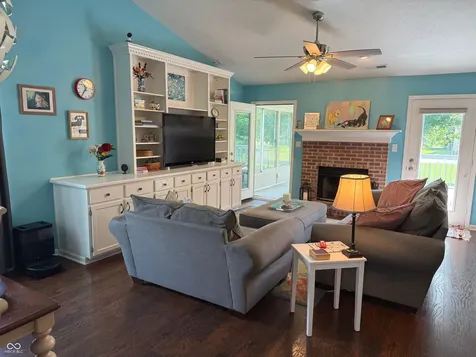 13877 Wabash Drive Fishers IN 46038