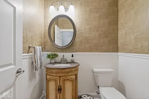 6523 Mossy Rock Lane Indianapolis IN 46237