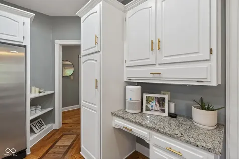 6523 Mossy Rock Lane Indianapolis IN 46237