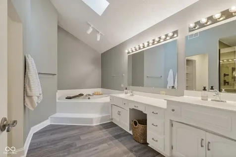 6523 Mossy Rock Lane Indianapolis IN 46237