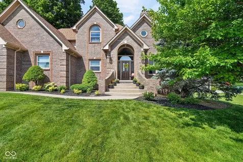6523 Mossy Rock Lane Indianapolis IN 46237