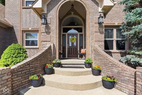 6523 Mossy Rock Lane Indianapolis IN 46237