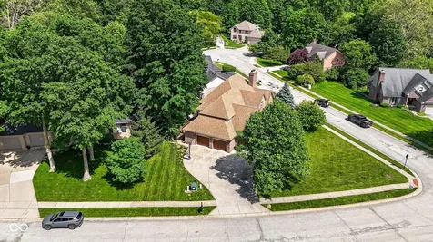 6523 Mossy Rock Lane Indianapolis IN 46237