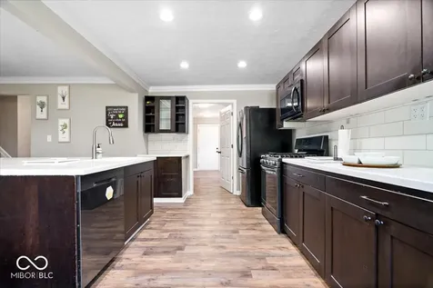 7835 Caswell Street Indianapolis IN 46259