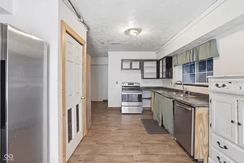 129 N Main Street Fillmore IN 46128