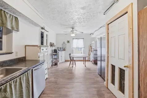 129 N Main Street Fillmore IN 46128