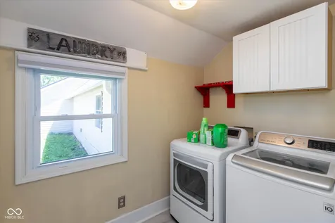 6862 Travis Road Greenwood IN 46143