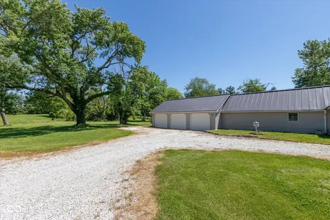 6862 Travis Road Greenwood IN 46143