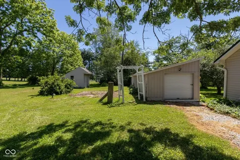 6862 Travis Road Greenwood IN 46143