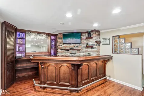 7936 Mann Road Indianapolis IN 46221