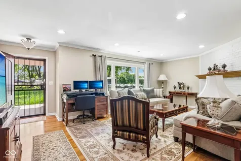 7936 Mann Road Indianapolis IN 46221