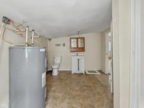 1312 N D Street Elwood IN 46036