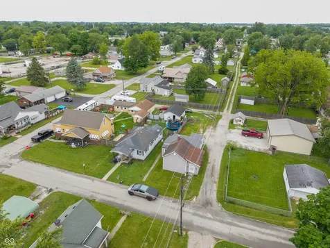1312 N D Street Elwood IN 46036