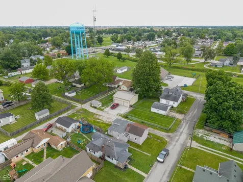1312 N D Street Elwood IN 46036
